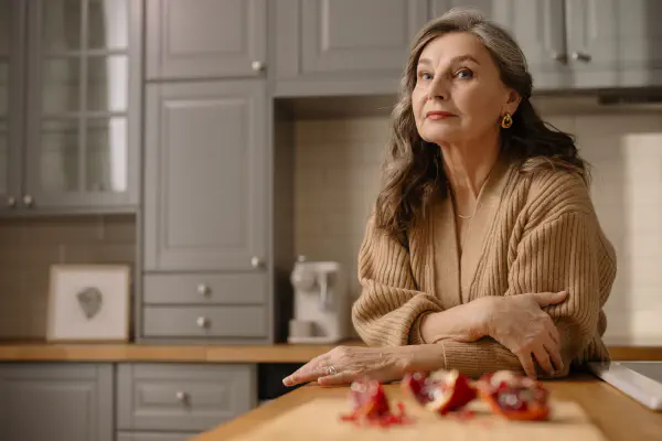 Menopausa e Nutrição: Guia Completo Baseado em Ciência para Aliviar Sintomas (2026)